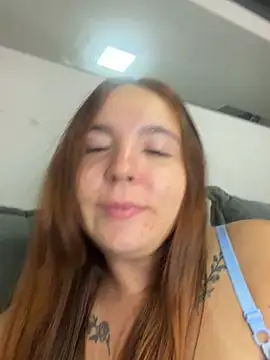 BrunaMendees - Sentar no dildo bem gostoso