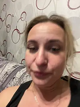SweetOlga - Sit on my face