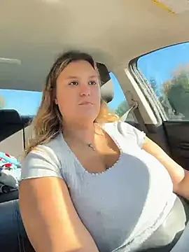 Latinamommy26 - Oil tits
