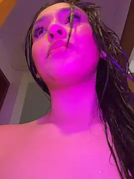 Addisonn_ - SUCK MY FINGERS SLOWLY + LOOK AT U 😈
