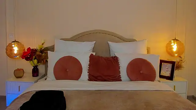 LexiePat - slap ass x10 in doggy