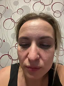 SweetOlga - Sit on my face
