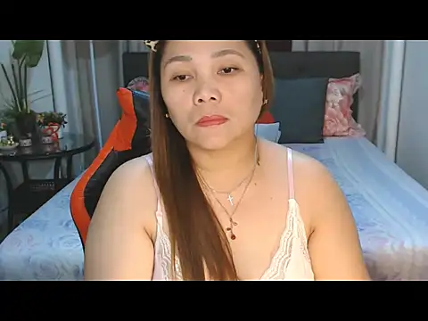MarielRose143 - make my pussy wet and squirt sweetheart!