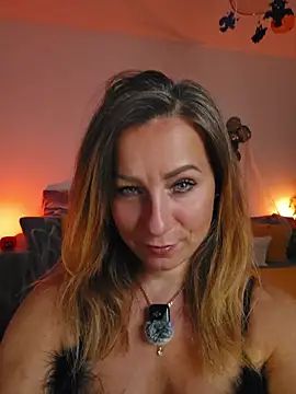 AngelaDesires - Go topless + LT gift