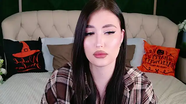 EmmaLawrens - very deep throat 23cm