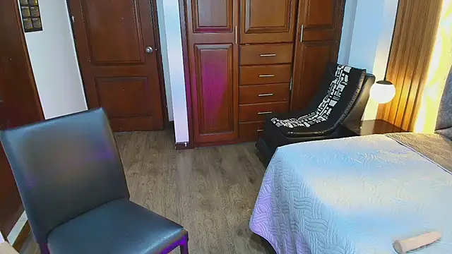 Ambarross_ - OPEN PUSSY+ TWO FINGER INSIDE