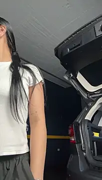 Loren_golden - spank x 10 ass+ zoom