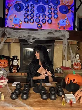 Lola_tentatiion - 80 FESSÉES CUL OU CHATTE ? + 🧪