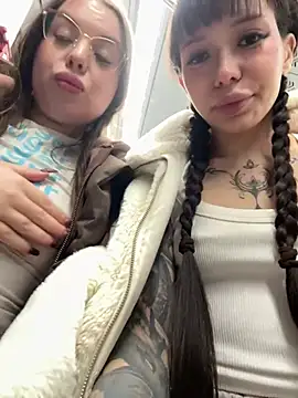 Babydolll - AMELIA MASSAGE NIPPLES SOPHIE ON TRAM ST