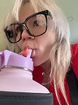 Cutiepiespanks - Pussy play on face Pov