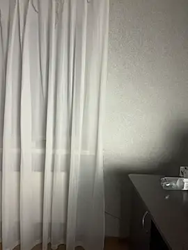 KiraSakura - TAKE OFF BRA