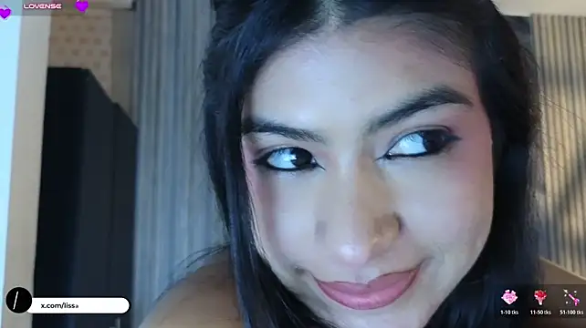 LissaWiild - 🔥 Hold sexy pose