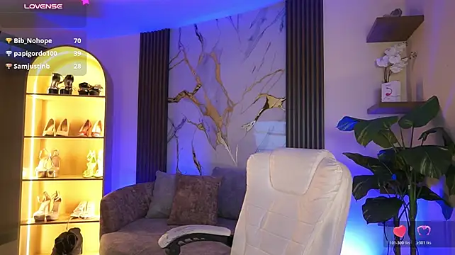 LiaWheeler - 🔥 Sexy eye contact… just for you (10s)