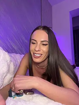 _JessyRey_ - * dildo between my huge boobs