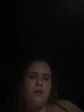Blonde_Bunny - Sit legs open 🤤