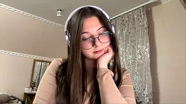 MarvelGair - Three Sexy Poses 🔥