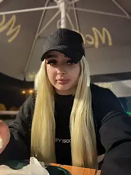 Alicexbzz