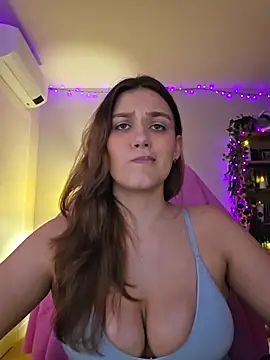MiaRides19 - I will suck dildo 🙈🙈