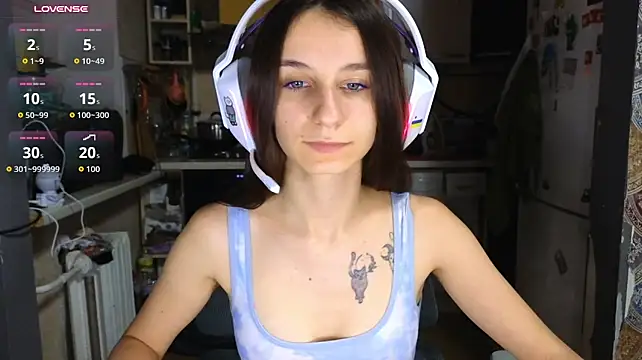 _Nika_Kik - lick breasts