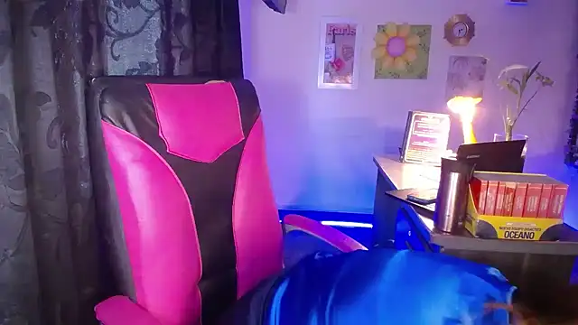 Danielle_rose_1 - squirt on you face