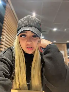 Alicexbzz