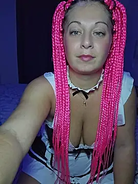 Chaudesquirt - Topless + pince tétons + Je te suce + 🎁