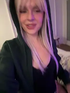 RubyLunaa - ASS close up standing
