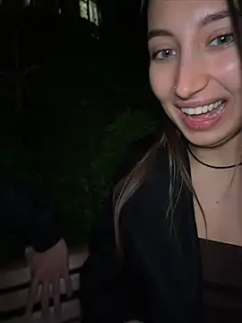 ICrazyOneIRL - 😱SHOW CAMEL TOE TO STRANGER NOW!