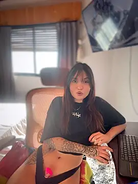 LunaXuan - hi luna miss u 🪷🤍
