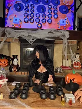 Lola_tentatiion - 2 QUEUES POUR MA BOUCHE + 🧪