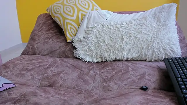 __Ivy - play domi x 5 min + naked ♥
