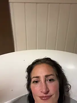 Delicious-Rosie38 - Make you happy