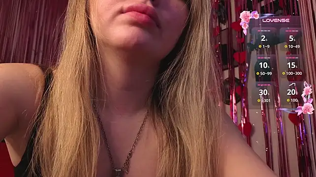 Lora_Rosee - last tip your name in my naked tits