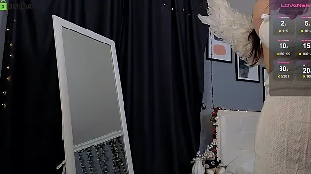 AliyaGibbons - connect my toy