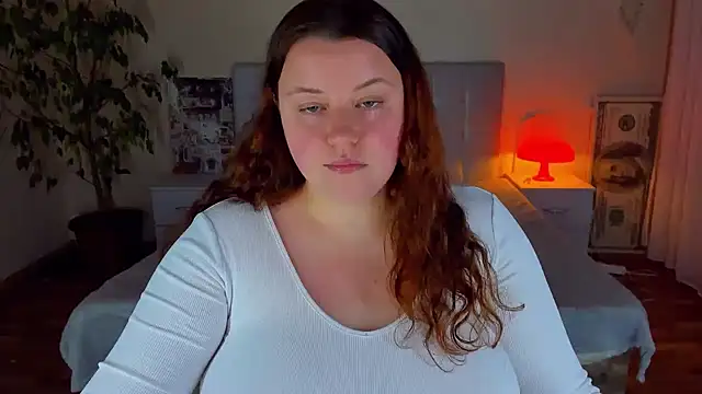 PolinaSalvatore - show boobs