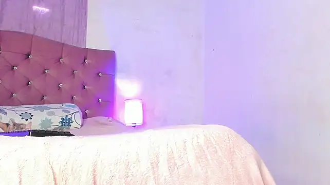 Latinabombsheell - OIL BOOBS AND BOUNCE