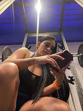 RoseOnYou - NAKED👀PLUG ANAL🥵👀FUCKED BATHROOM😈