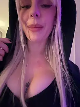 RubyLunaa - ASS close up standing