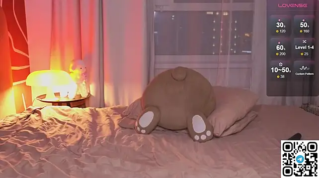 EvaCroan - FINGER PUSSY HARD