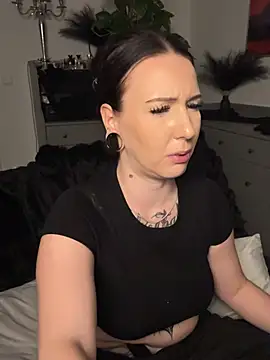 Trixie-Tainted - 2 Videos