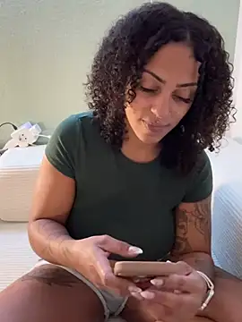 SweetPetiteNoir - GET FULL NAKED 😈