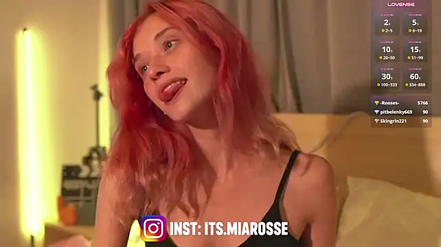 ItsMiaRosee - make me happier🙀