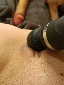 Sophia429 - Titts slaps