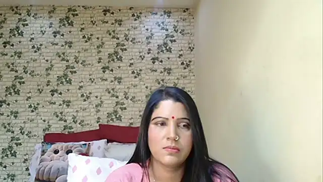 XIndianintimacy - looking for a nawty boy