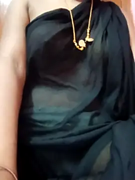 Tamil_teen_22 - Boobs oil massage