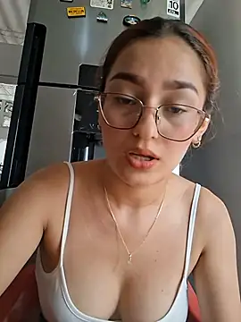 Ary-18 - Doggy + finger in ass