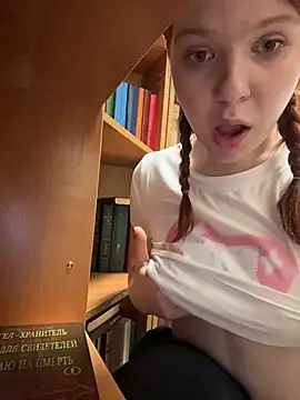 Freaky__Nikki - move panties aside and pinch clit