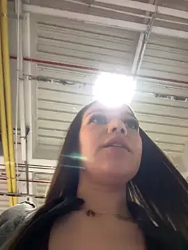 Alyshanon18 - SUCK NIPPLE😱