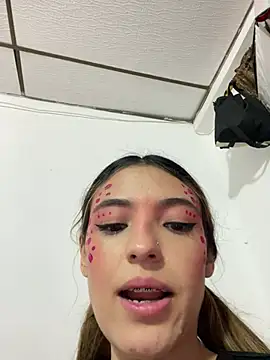 Sophie_vega1 - show tits