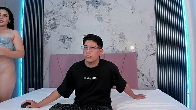 Midnight_Duo_1 - 2 Fingers in pussy
